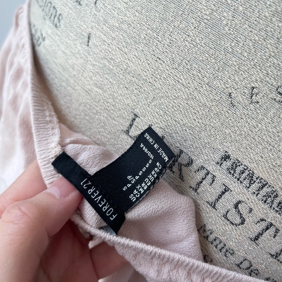 3/22 🧡 Off shoulder pink crop tops - Picture 5 of 5